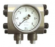 BD32 und BD33 - Typenreihen , Druckmessger&auml;t f&uuml;r Differenzdruck mit Plattenfeder nach EN 837-3, bis 500 bar, NG100 NG160 -> D2-045 von LABOM
